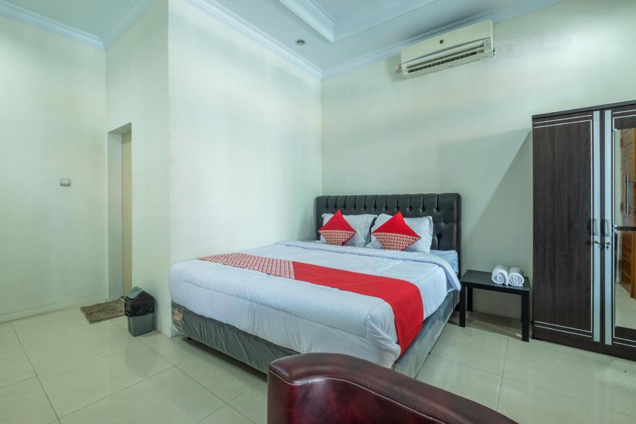 Oyo 2259 Zleepy Ks Tubun Otel Cirebon Dış mekan fotoğraf