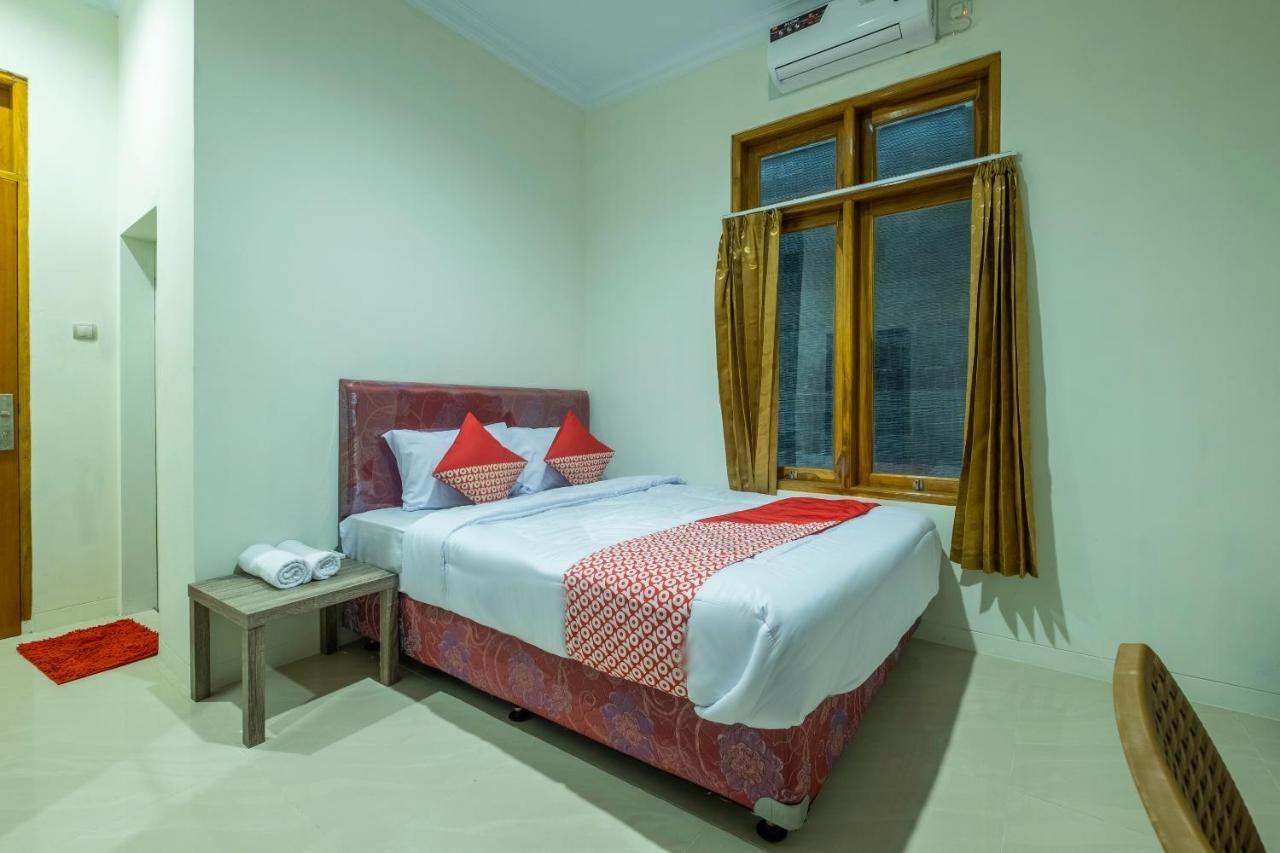 Oyo 2259 Zleepy Ks Tubun Otel Cirebon Dış mekan fotoğraf