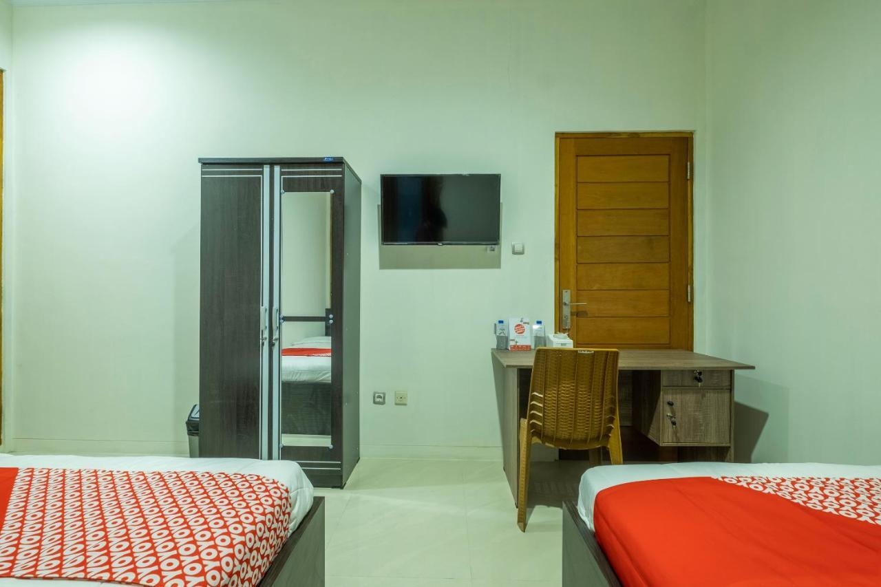 Oyo 2259 Zleepy Ks Tubun Otel Cirebon Dış mekan fotoğraf